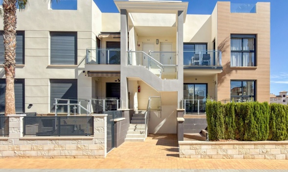 Reventa - Apartamento / Dúplex - Orihuela Costa - La Zenia