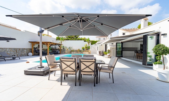 Reventa - Villa / Casa - Orihuela Costa - Villamartin