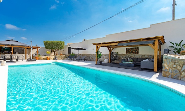 Reventa - Villa / Casa - Orihuela Costa - Villamartin