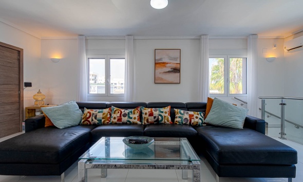 Reventa - Villa / Casa - Orihuela Costa - Villamartin