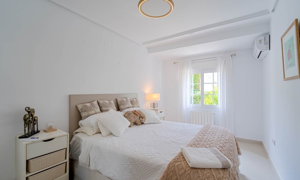 Reventa - Villa / Casa - Orihuela Costa - Villamartin