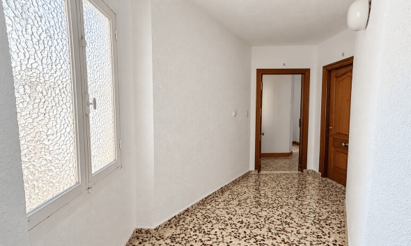 Resale - Apartment / Duplex - La Mata