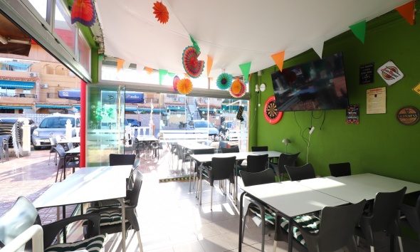 Reventa - Local Comercial - Torrevieja - El Chaparral