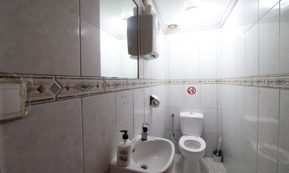 Reventa - Local Comercial - Torrevieja - El Chaparral