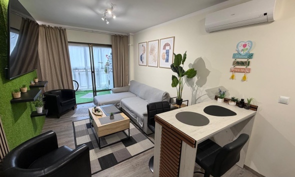 Rynek Wtórny - Apartament / Duplex - Torrevieja - La Siesta
