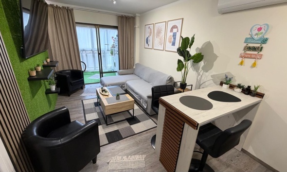 Rynek Wtórny - Apartament / Duplex - Torrevieja - La Siesta