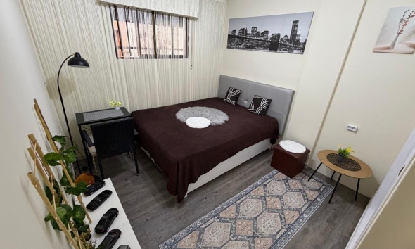 Rynek Wtórny - Apartament / Duplex - Torrevieja - La Siesta