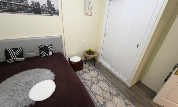 Rynek Wtórny - Apartament / Duplex - Torrevieja - La Siesta
