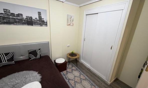 Rynek Wtórny - Apartament / Duplex - Torrevieja - La Siesta