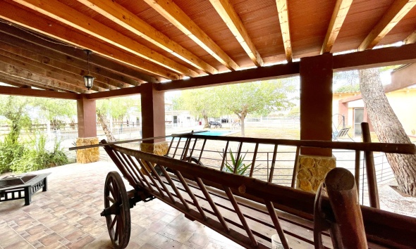 Resale - Farm Estate / Country Property - Orihuela