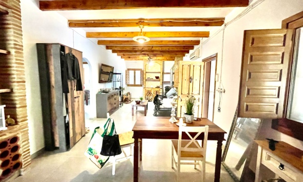 Resale - Farm Estate / Country Property - Orihuela