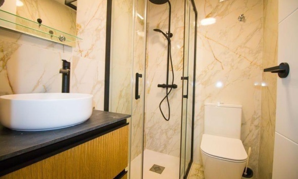 Resale - Apartment / Duplex - Torrevieja - Cabo Cervera