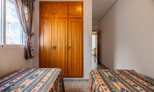 Resale - Apartment / Duplex - Torrevieja - Cala del palangre