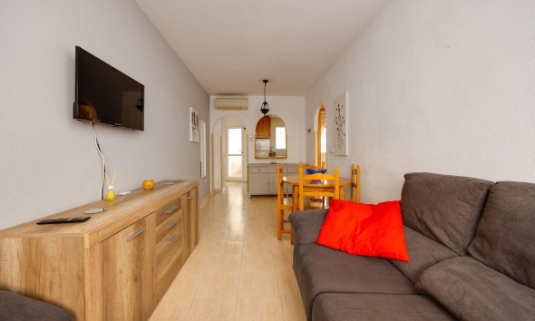Resale - Apartment / Duplex - Torrevieja - Estacion de autobuses
