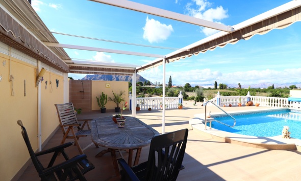 Resale - Farm Estate / Country Property - Rafal - El Mudamiento