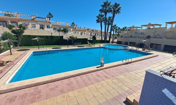 Rynek Wtórny - Dom szeregowy - Orihuela Costa - Las Filipinas