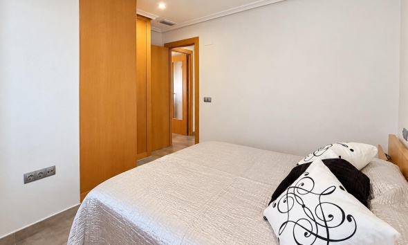 Rynek Wtórny - Apartament / Duplex - Torrevieja - La Mata