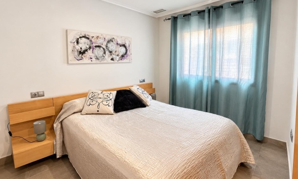 Rynek Wtórny - Apartament / Duplex - Torrevieja - La Mata