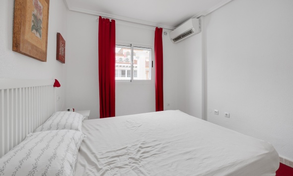 Rynek Wtórny - Apartament / Duplex - Orihuela Costa - La Zenia