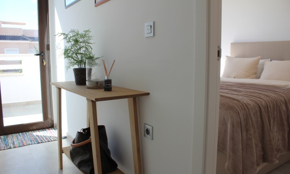 Resale - Townhouse / Terraced House - Torre de la Horadada