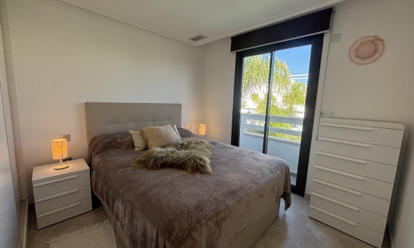 Resale - Townhouse / Terraced House - Torre de la Horadada
