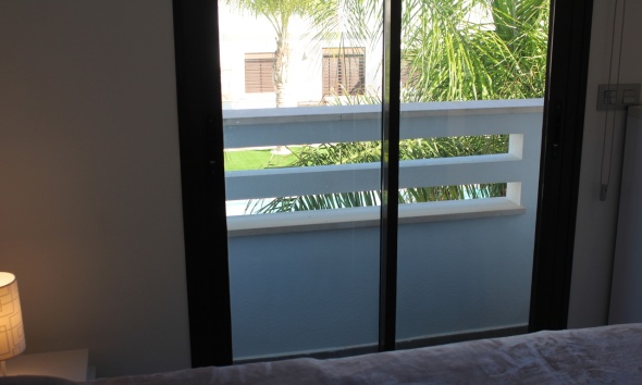 Resale - Townhouse / Terraced House - Torre de la Horadada