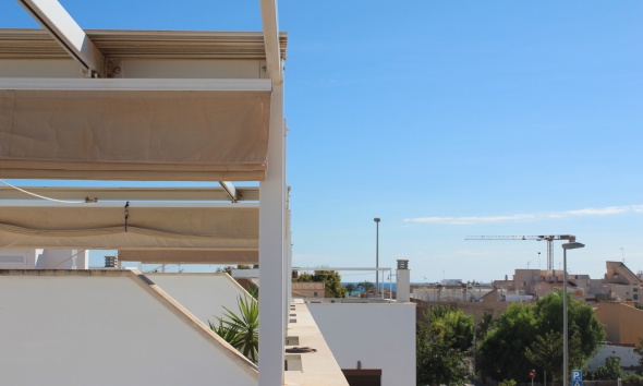 Resale - Townhouse / Terraced House - Torre de la Horadada