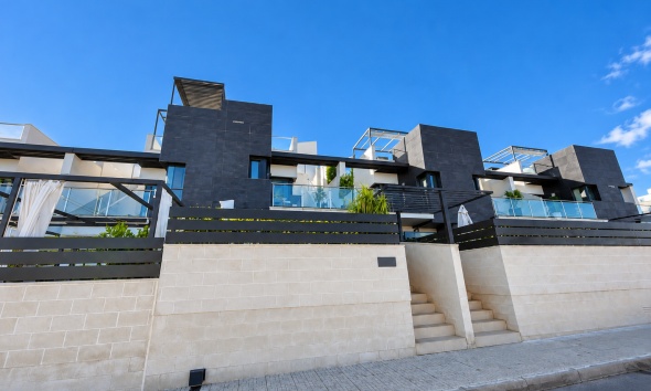 Resale - Villa / House - Orihuela Costa - Villamartín