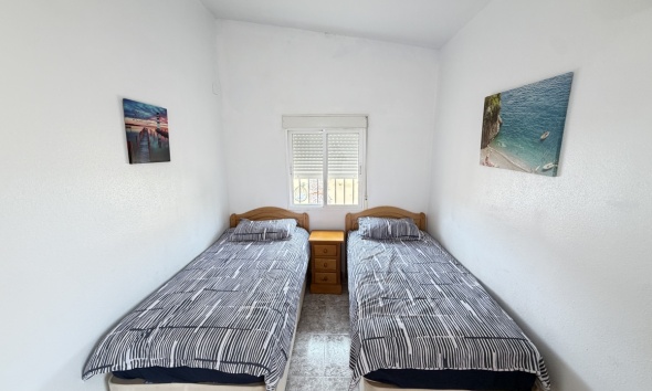 Resale - Villa / House - Orihuela Costa - Villamartín