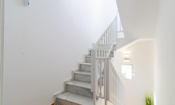 Resale - Townhouse / Terraced House - Torrevieja - Los Frutales