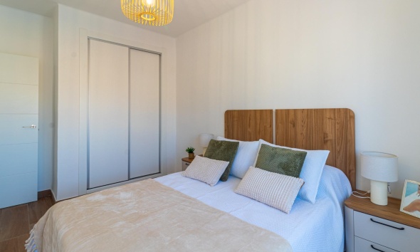 Resale - Townhouse / Terraced House - Torrevieja - Los Frutales