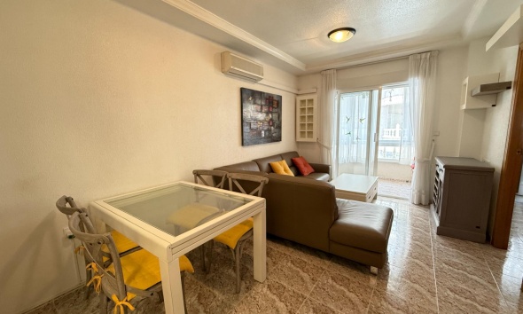 Resale - Apartment / Duplex - Torrevieja - Playa del Cura