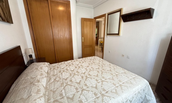 Resale - Apartment / Duplex - Torrevieja - Playa del Cura