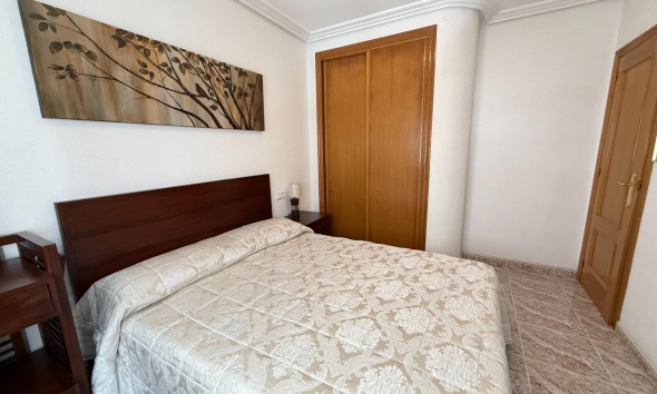 Resale - Apartment / Duplex - Torrevieja - Playa del Cura