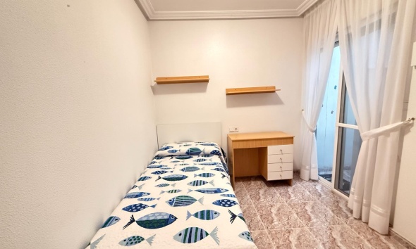 Resale - Apartment / Duplex - Torrevieja - Playa del Cura