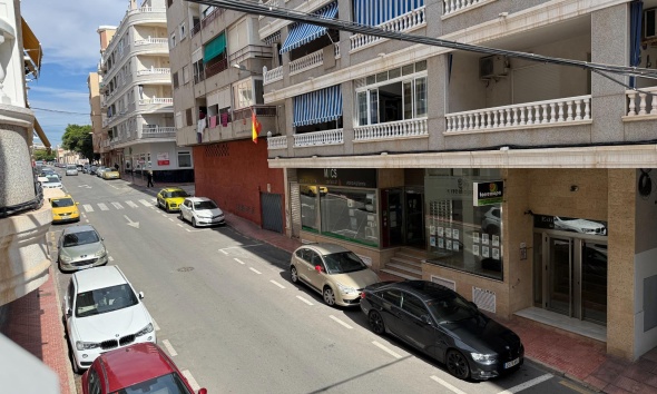 Resale - Apartment / Duplex - Torrevieja - Playa del Cura