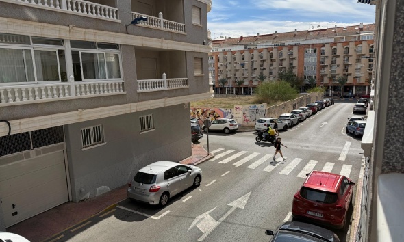 Resale - Apartment / Duplex - Torrevieja - Playa del Cura