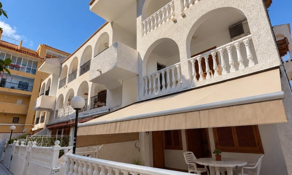Resale - Apartment / Duplex - Torrevieja - Los Europeos