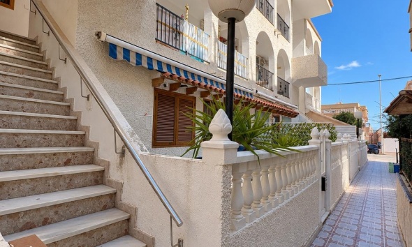 Resale - Apartment / Duplex - Torrevieja - Los Europeos