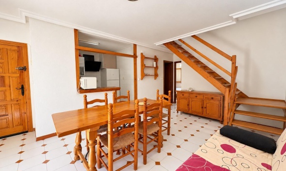 Resale - Apartment / Duplex - Torrevieja - Los Europeos