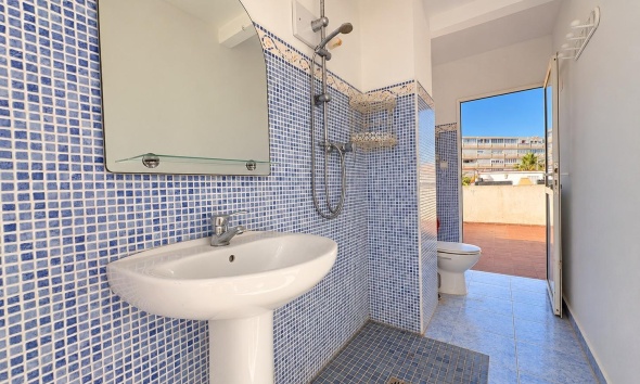 Resale - Apartment / Duplex - Torrevieja - Los Europeos