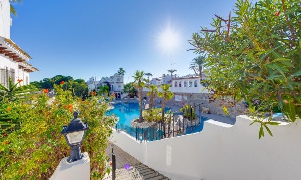 Resale - Apartment / Duplex - Orihuela Costa - Villamartín