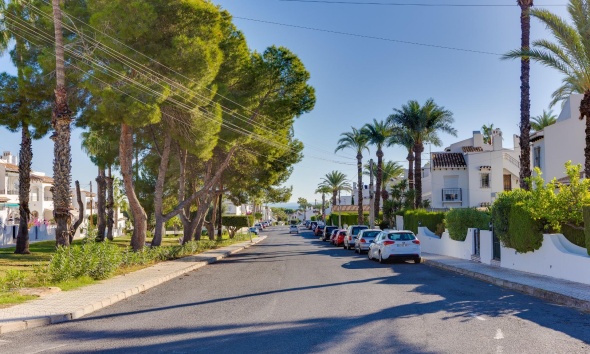 Resale - Apartment / Duplex - Orihuela Costa - Villamartín