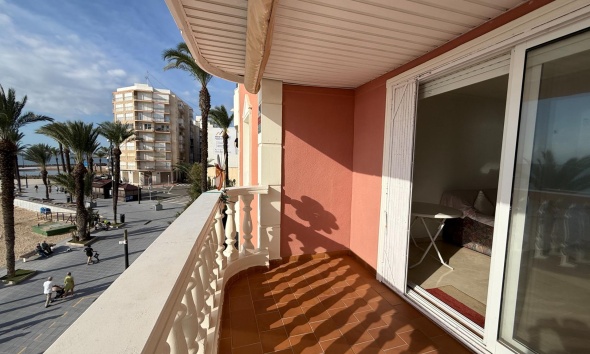 Resale - Apartment / Duplex - Torrevieja - Playa del Cura
