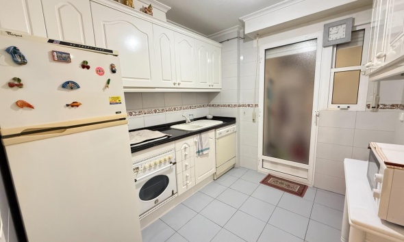 Resale - Apartment / Duplex - Torrevieja - Playa del Cura