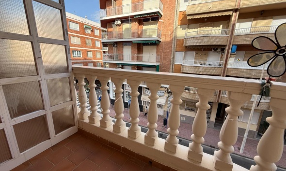 Resale - Apartment / Duplex - Torrevieja - Playa del Cura