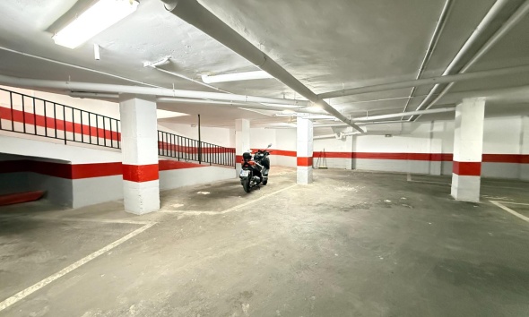 Resale - Apartment / Duplex - Torrevieja - Playa del Cura