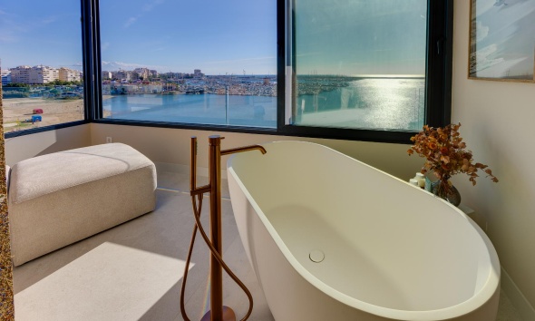 Resale - Apartment / Duplex - Torrevieja - Playa del Acequión