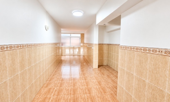Resale - Apartment / Duplex - Torrevieja - Playa de los Locos