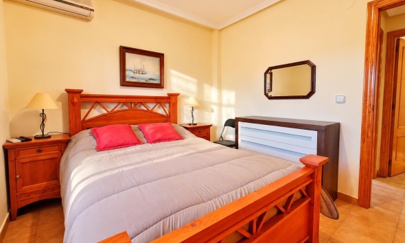 Resale - Apartment / Duplex - Torrevieja - Torreblanca